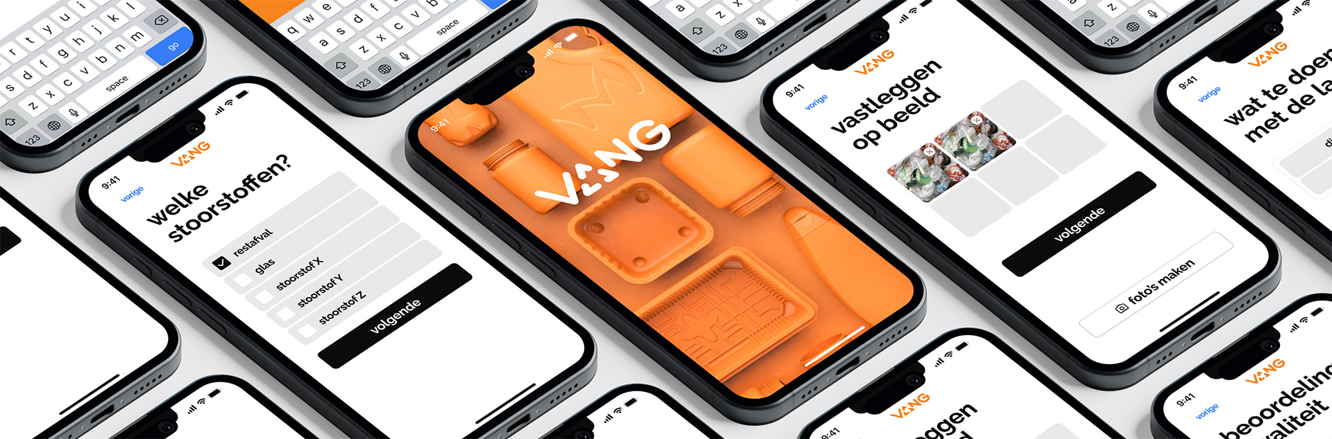 Telefoonschermen van de VANG-app, met het oranje beginscherm in het midden